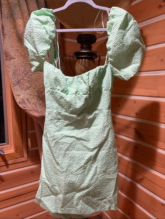 Zara Dresses & Skirts - Zara Mint Green Puff-Sleeve Mini Dress